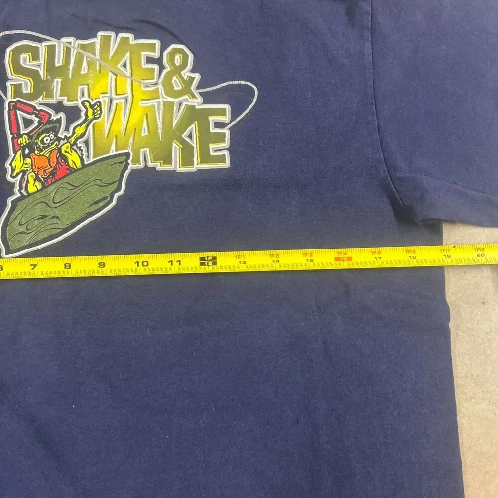 Shake & Wake Mossimo Y2K Surf Tshirt